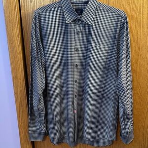 Men's Joseph Abboud Black and White Checkered Shirt size extra large.